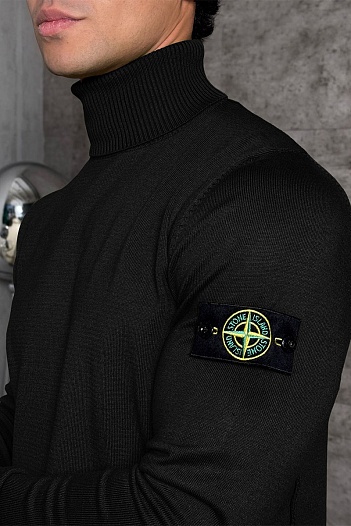 Водолазка чёрного цвета compass-patch   