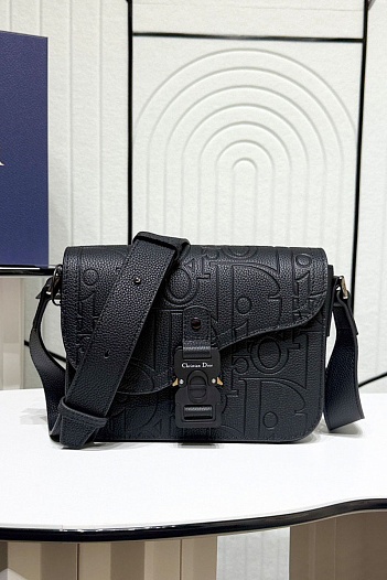 Кожаная сумка Dior Saddle Messenger Premium 23x17.5x6 см   