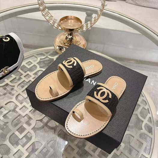Женские кожаные шлёпанцы Chanel premium   