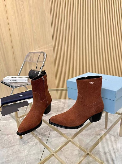 Женские замшевые сапоги Prada premium - Brown   