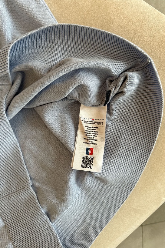 Мужской джемпер Tommy Hilfiger голубого цвета