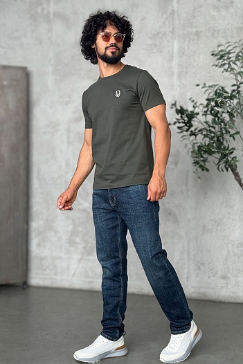 Тёмно-зелёная мужская футболка Dior embroidered logo   