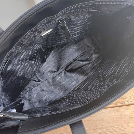 Женская сумка-тоут Prada Re-Nylon 30x28 см   