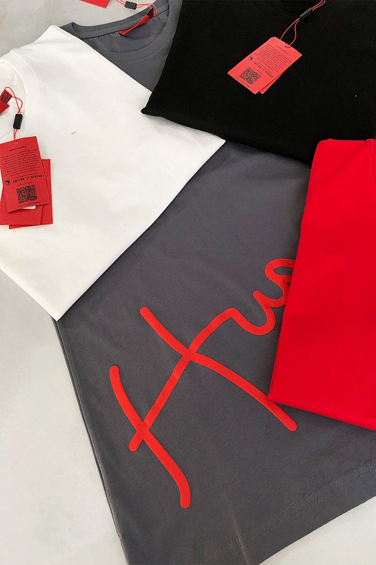 Мужская чёрная футболка Hugo Boss