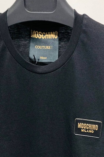 Мужская чёрная футболка Moschino logo-patch   
