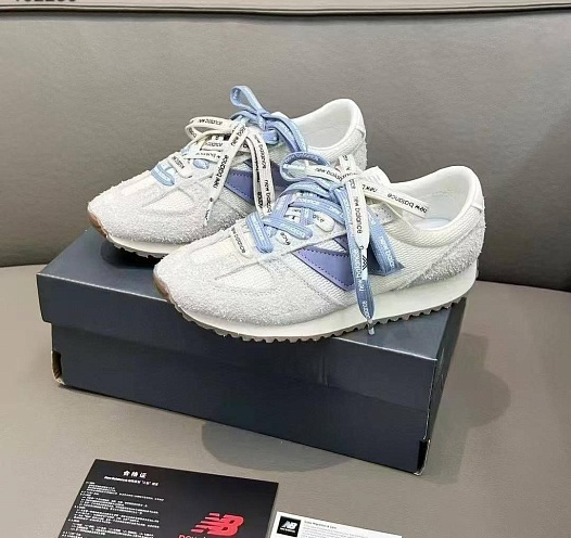 Женские кросовки MIU MIU x New Balance 471 premium   