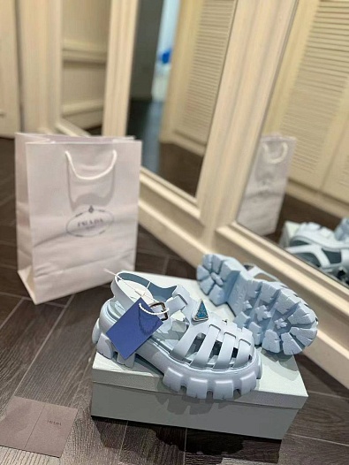 Женские кожаные сандалии Prada Monolith Fisherman - Blue   