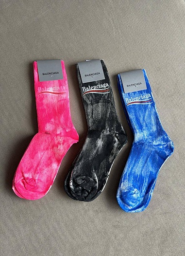 Женские носки Balenciaga розового цвета   