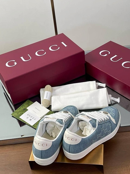 Женские кроссовки Gucci GG Interlocking