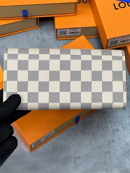 Кожаный кошелек Louis Vuitton Sarah Premium 19x10.5x2.5 см