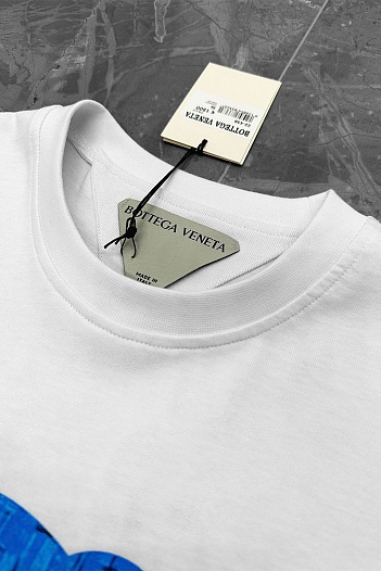 Белая оверсайз футболка Bottega Veneta Bear print   
