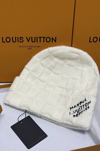 Шапка Louis Vuitton logo-embroidered - White   