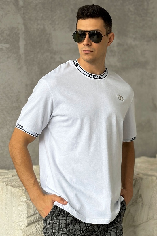 Белая оверсайз футболка Dior