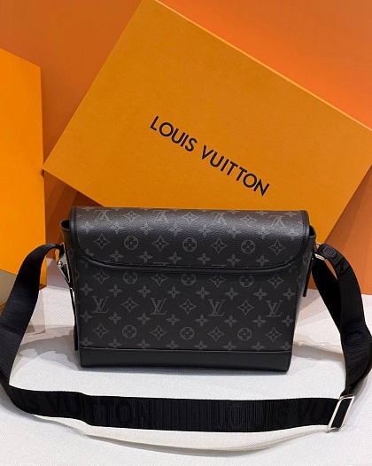 Кожаная сумка Louis Vuitton Courrier Messenger 37x27x12 см   