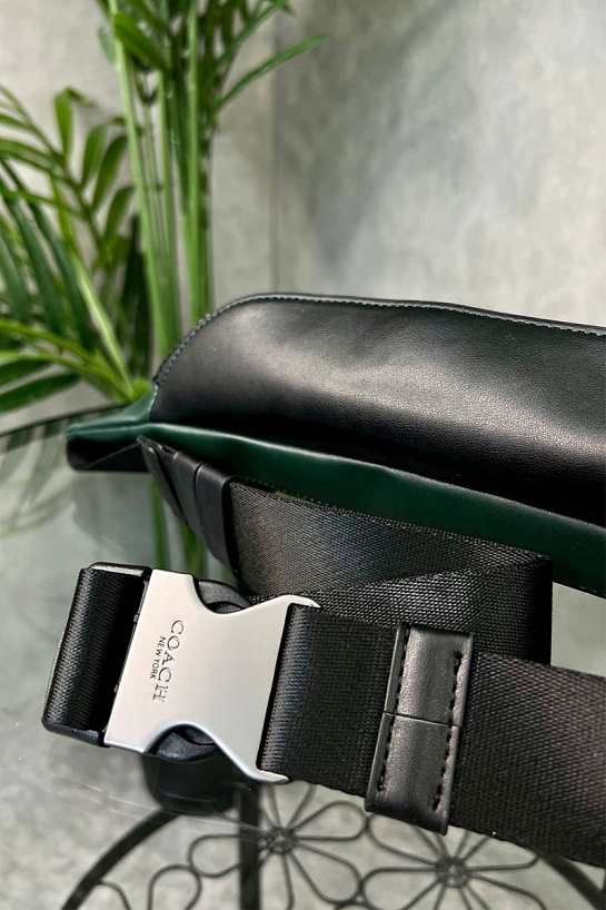 Кожаная сумка на пояс Coach Track - Green