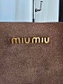 Замшевая сумка-шоппер MIU MIU 34x33 см