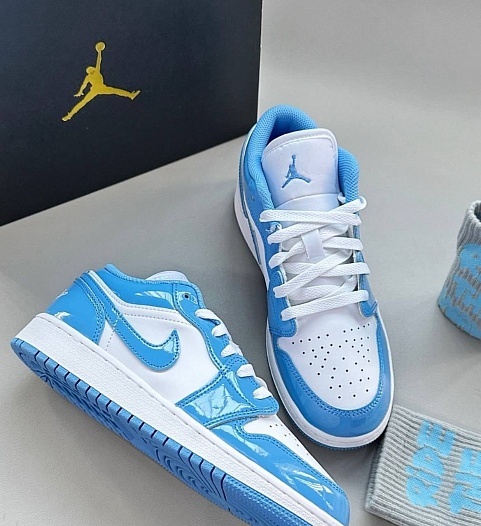 Кроссовки Nike Air Jordan 1 Low "Legend Blue"   