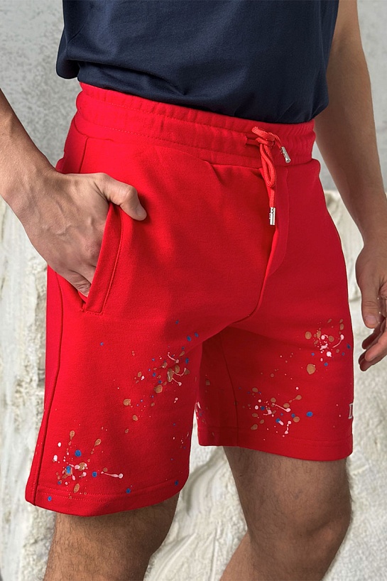 Красные шорты Dior Paint Splatter