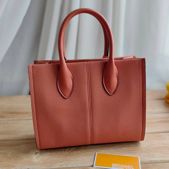 Кожаная сумка Michael Kors Mae Medium 24x19 см (5 расцветок)