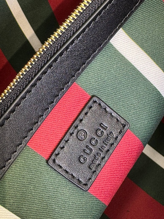 Кожаная сумка Gucci GG Emblem premium 38x25x15 см