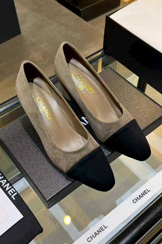 Женские замшевые туфли на каблуке Chanel premium