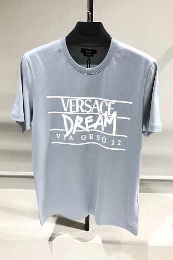 Серая мужская футболка Versace Dream via Desu 12   