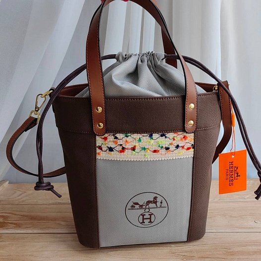 Кожаная сумка Hermes 27x23 см   