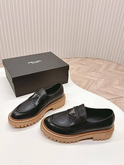Женские кожаные лоферы Prada Premium - Black   