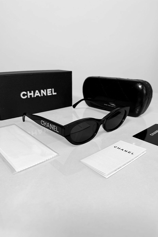 Женские солнцезащитные очки Chanel