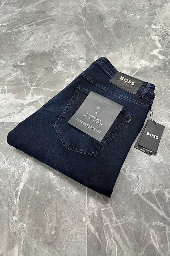 Джинсы тёмно-синего цвета Hugo Boss regular fit