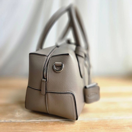 Женская кожаная сумка Tod's DI 27x16 см