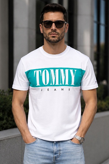 Мужская футболка Tommy Hilfiger белого цвета   