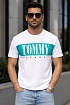 Мужская футболка Tommy Hilfiger белого цвета