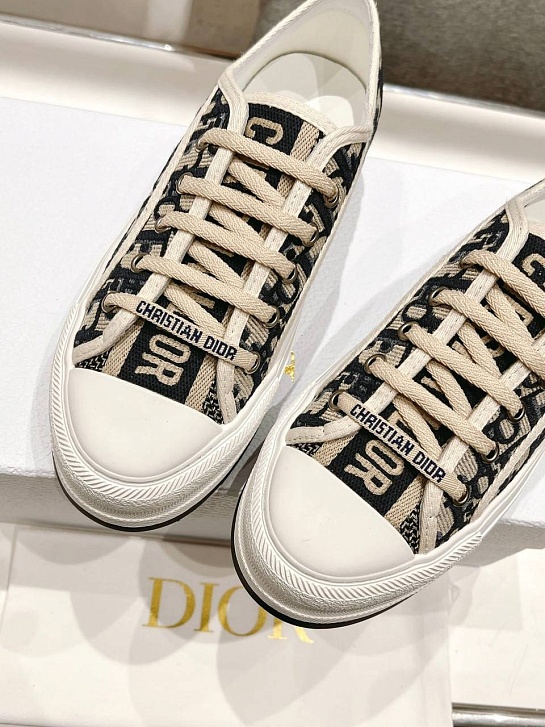 Женские кроссовки Dior Walk'n'Dior Oblique motif