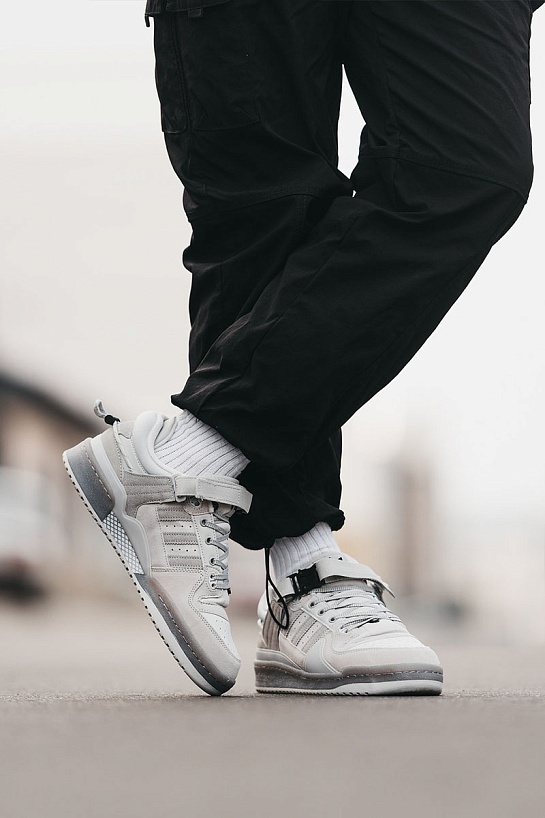 Кроссовки Bad Bunny x Adidas Forum Low - Light Grey