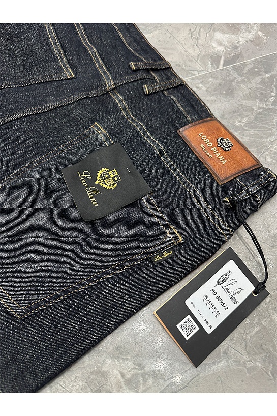 Джинсы тёмно-синего цвета Loro Piana regular fit