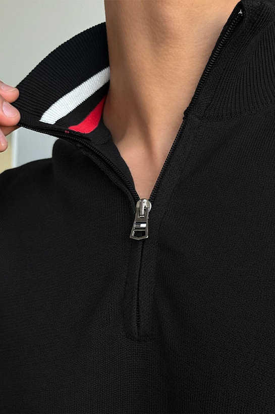 Кофта чёрного цвета Tommy Hilfiger quarter-zip