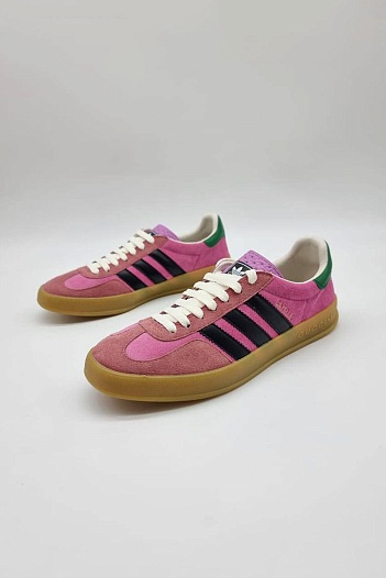 Женские кроссовки Gucci x Adidas Gazelle Collaboration - Pink   