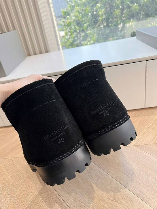 Женские ботинки Balenciaga Alaska Fur Bootie Premium - Black