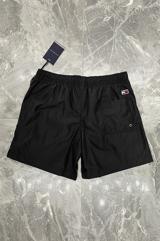Шорты чёрного цвета Tommy Hilfiger taped logo