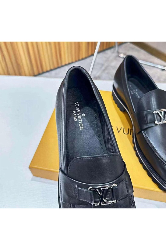 Мужские кожаные ботинки Louis Vuitton чёрного цвета