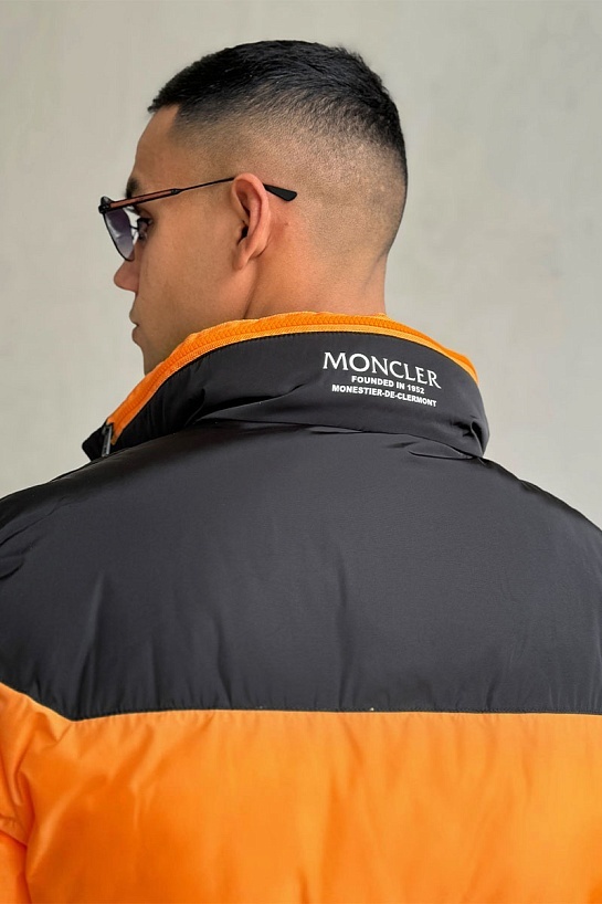 Утеплённая куртка Moncler Peuplier logo-patch - Orange / Black