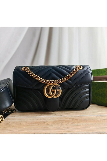Кожаная сумка Gucci GG Marmont 27x15 см   