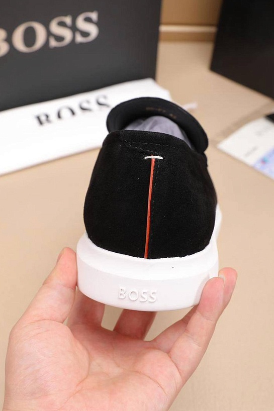 Мужские замшевые лоферы Hugo Boss