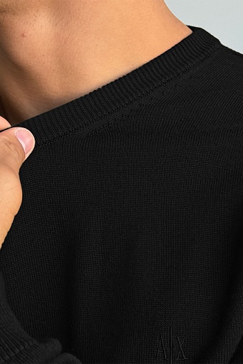 Джемпер чёрного цвета Armani Exchange   