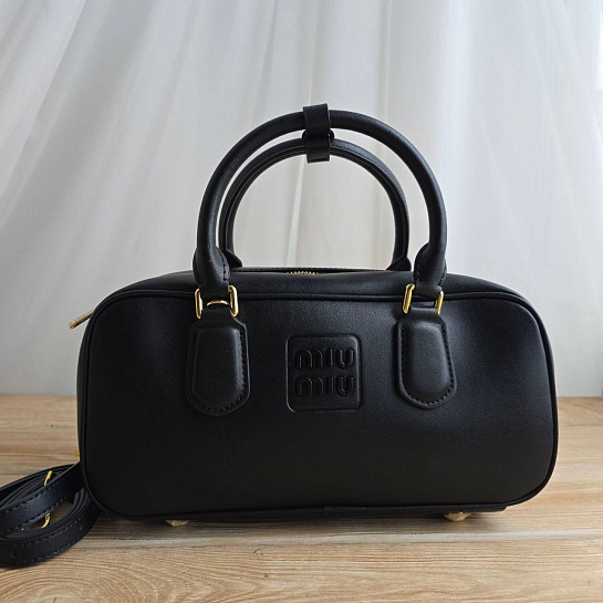 Кожаная сумка MIU MIU 28x15 см - Black