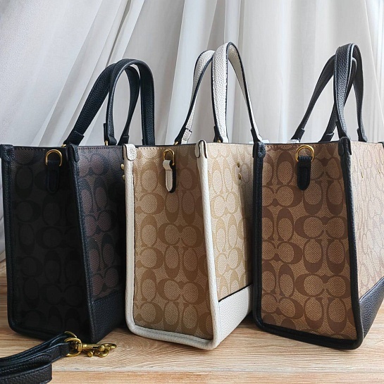 Женская сумка-тоут Coach Dempsey 29x22 см (3 расцветки)
