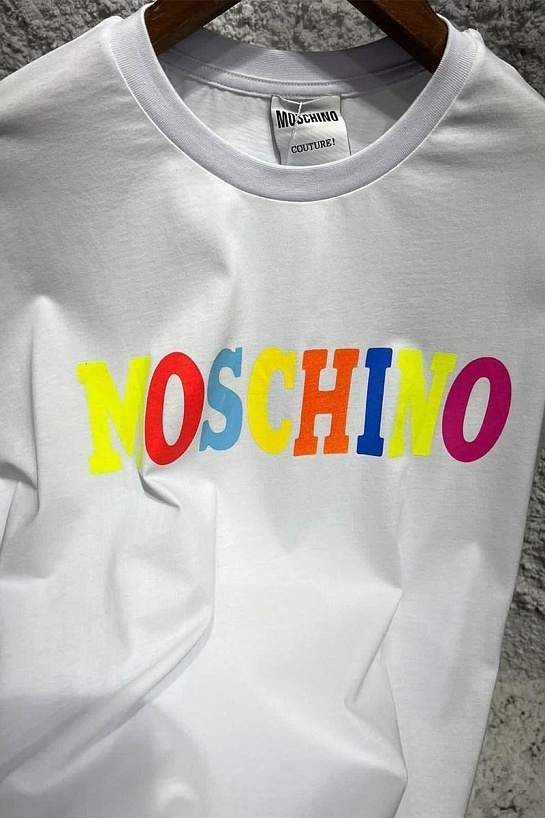 Белая оверсайз футболка Moschino colourblocked logo