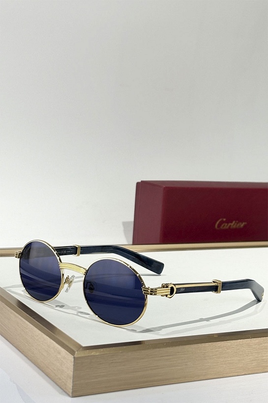 Солнцезащитные очки Cartier