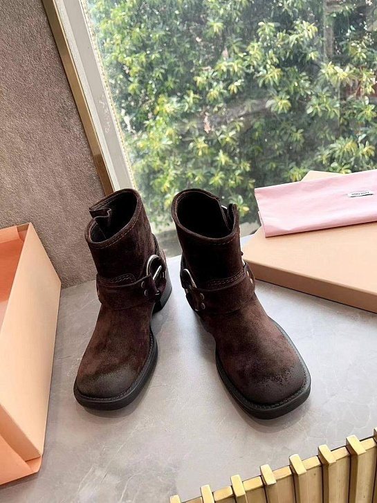 Женские замшевые ботинки MIU MIU Ankle Premium